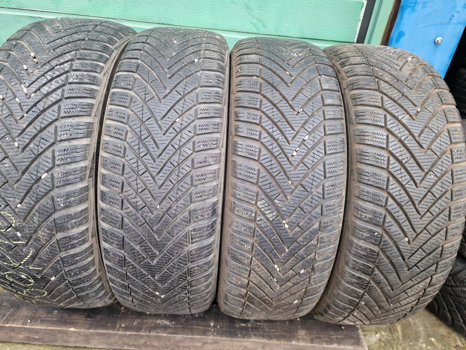 Anvelope 205/60R16 marca Vredestein, DOT 2020,6.5 mm