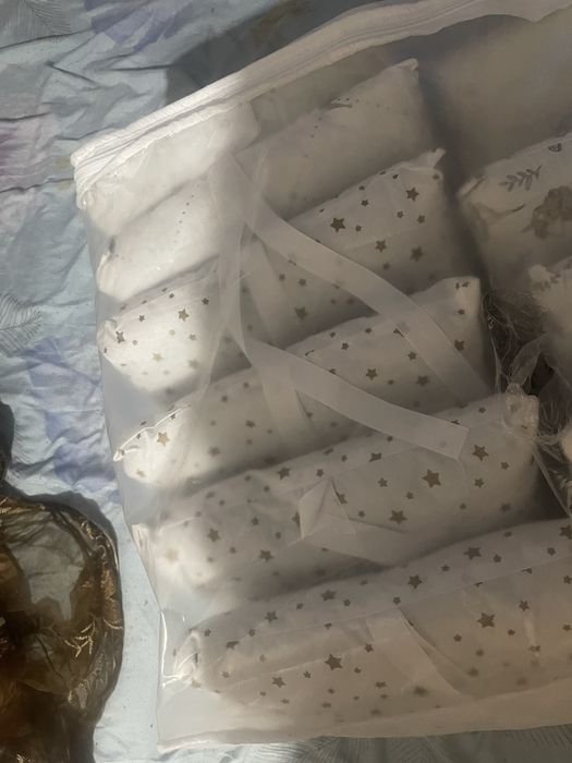 Продам абсолютно новые бортики