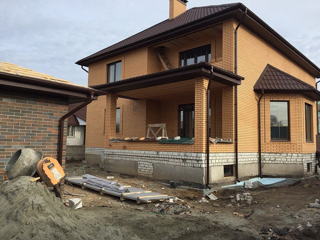 Кирпичный ключ фото Кирпичный ключ фото