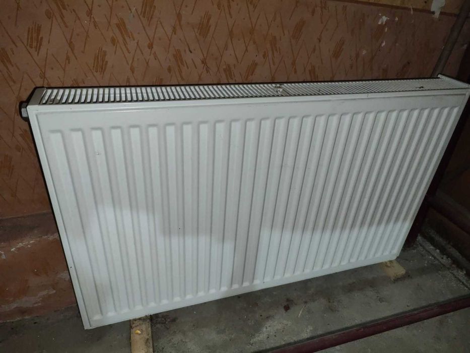 Calorifer otel Ferroli