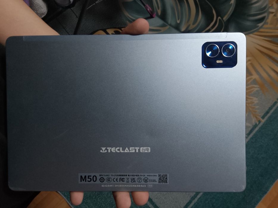 Продам телефон 64г  и планшет 128г