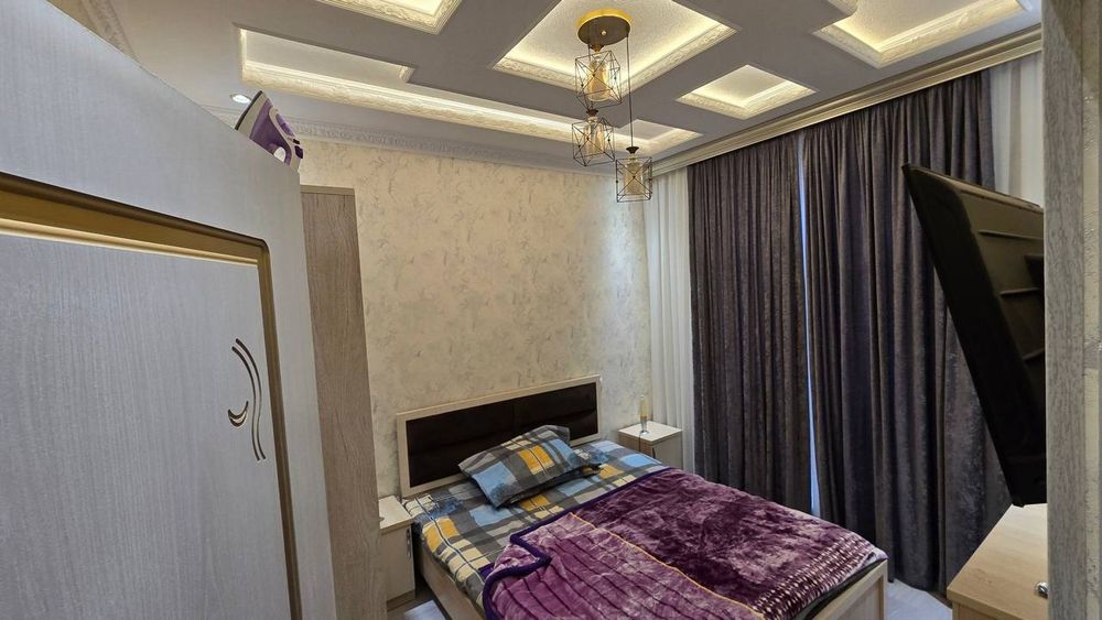 Kvartira oybek metro