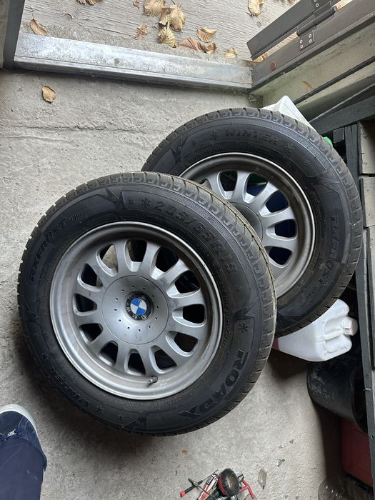 Зимние шины с дисками BMW 205/65/15