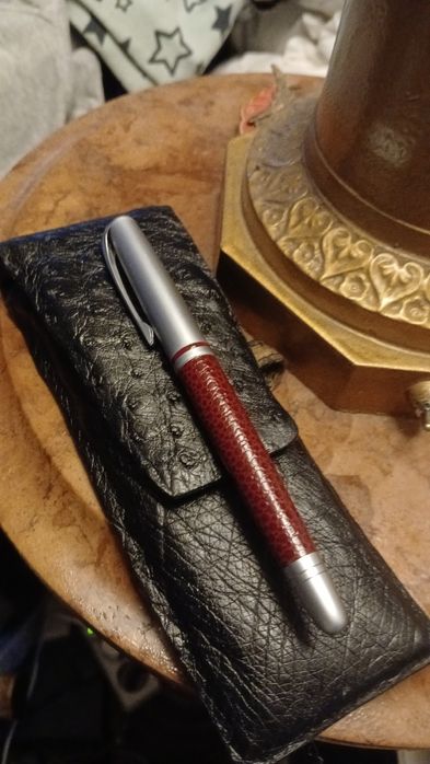 Toc stilou piele exotica