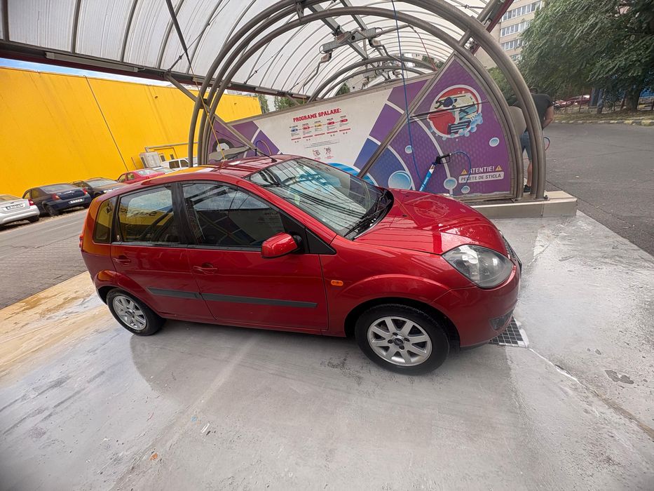 FORD Fiesta 2006 — imagine 2