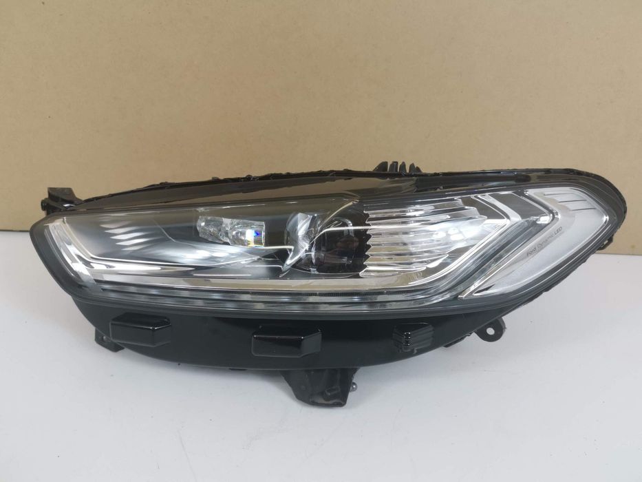 Форд Мондео / Ford Mondeo MK5 Лява фара Dynamic Led оригинална в добро