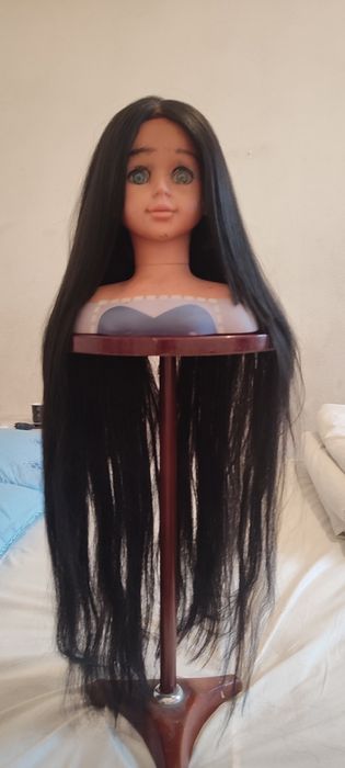 Женский чёрный парик