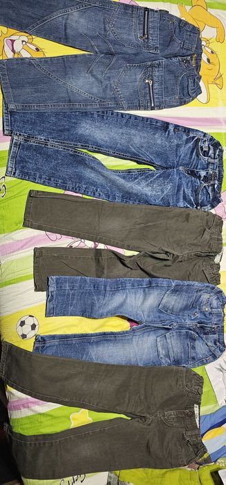 Blugi copii 5-6 ani