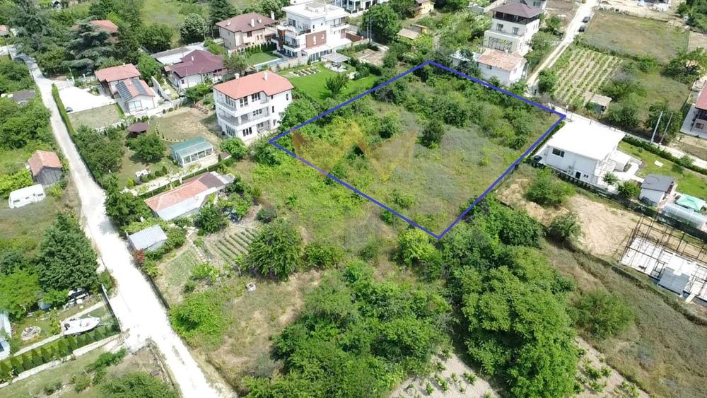 Продава се Парцел в Варна, м-т Зеленика - 2100 кв.м за 105 €/кв.м - Снимка #1