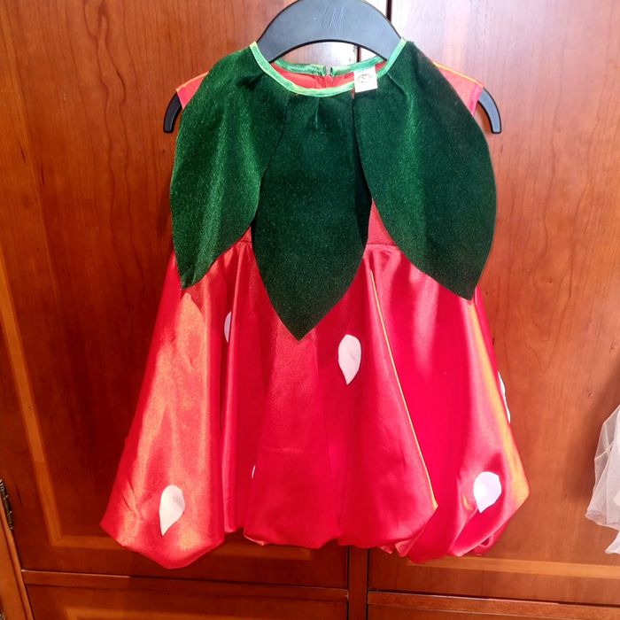 Продам детские праздничные платья