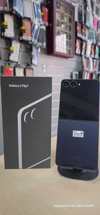 Samsung Galaxy Z FLip 7 FE, 128GB, 8GB RAM, Ca Nou, Desigilat, Factura, Garantie