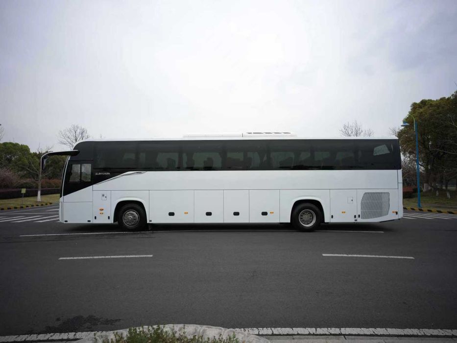 Автобус Higer KL6126Q