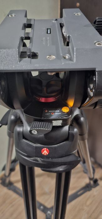 Штатив Manfrotto 504HD