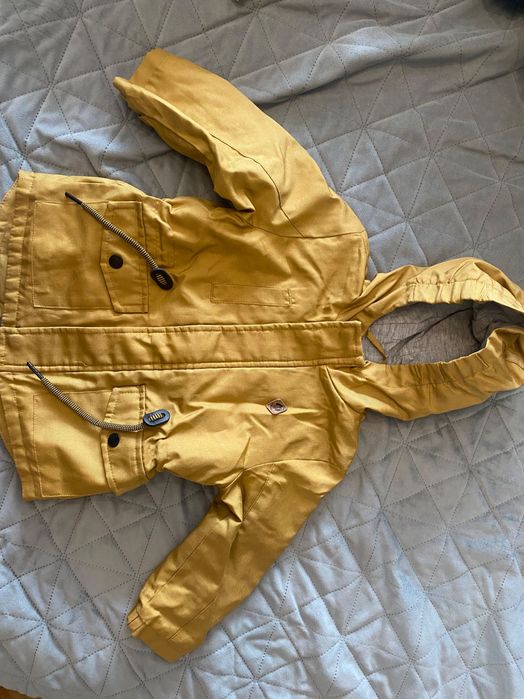 Преходно яке и космонавт