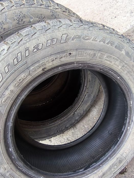 Продаю шины Cordiant Polar 2 размера 205/65 R15.