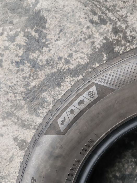 2 anvelope 215 70 16