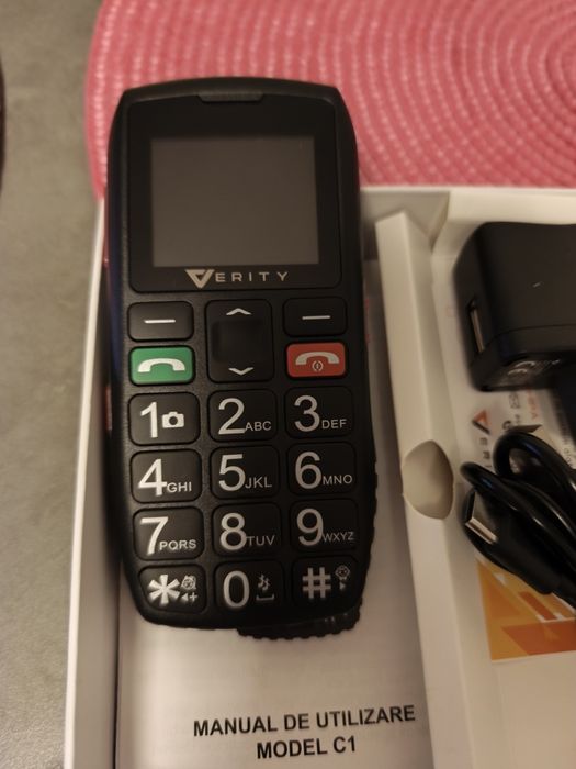 Telefon mobil pentru seniori