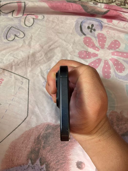 Iphone 15 pro Blue