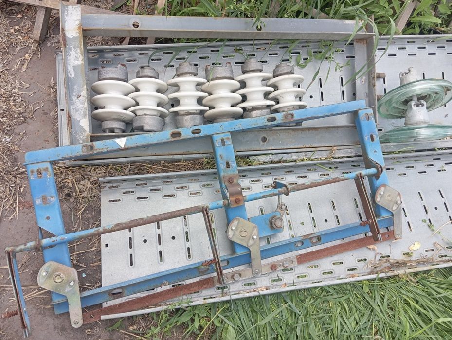 Электро разьединитель трёх фазный