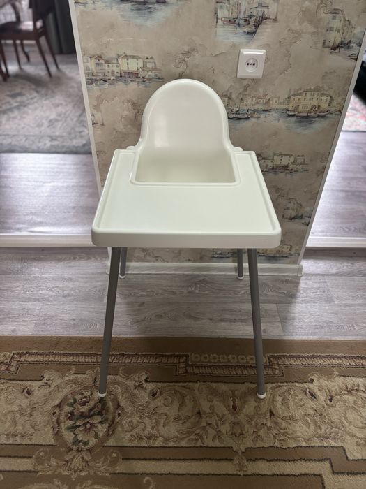 Продам стульчик для кормления IKEA