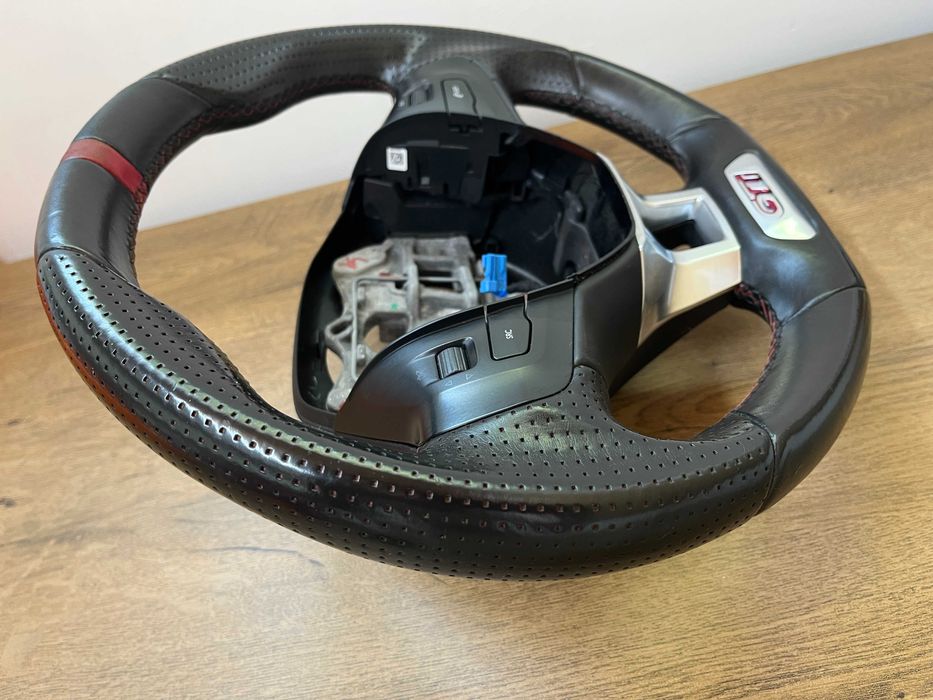 Оригинален с перфорирана кожа Мулти волан Peugeot 208 308 GTI Пежо ГТИ