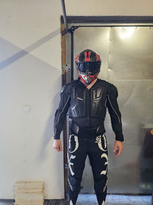 Vand echipament motocross