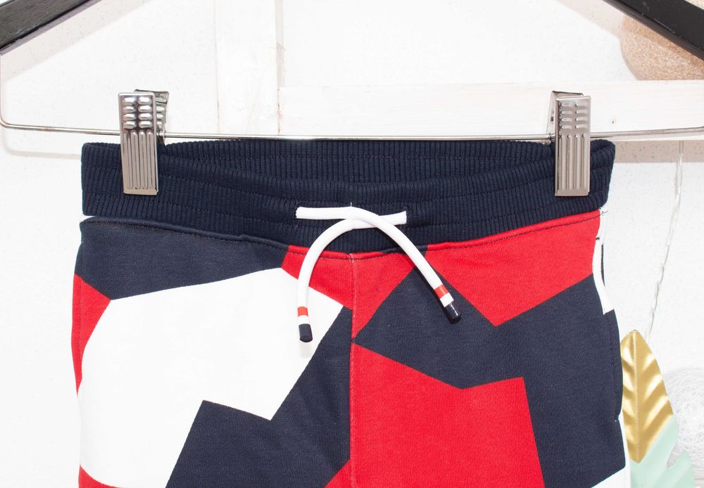 Tommy Hilfiger детско долнище унисекс памук ново 24м 2-3 годишни