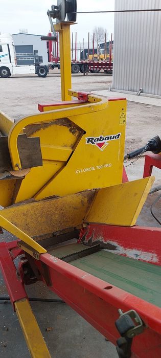 Circular pentru lemn de foc