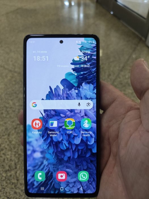 Продам Samsung S20fe