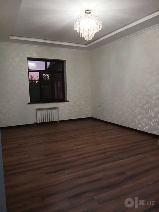 Uy hovli sotiladi