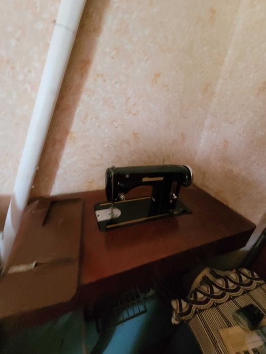 Шевна крачна машина