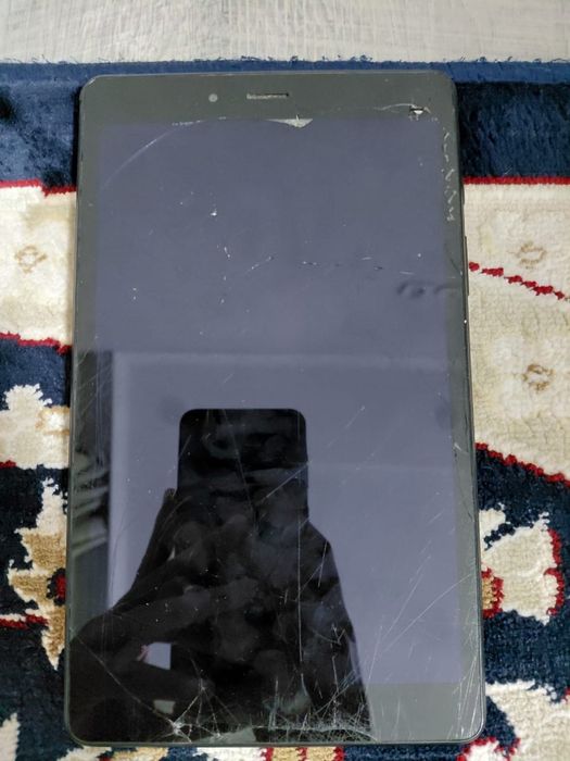 Продам планшет б/у