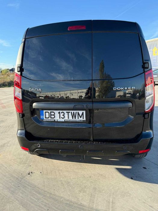 Dacia Dokker 2020 • Diesel • 70 kW / 95 CP • 125.000 km  • Negru
