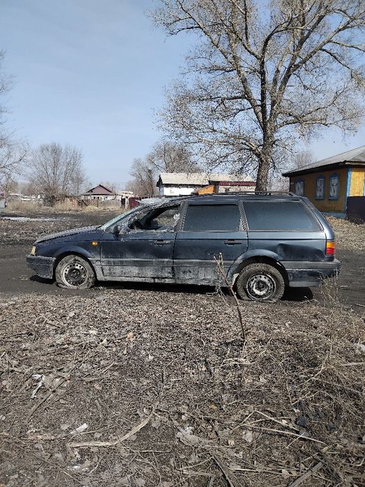 Продаю пассат по запчастям