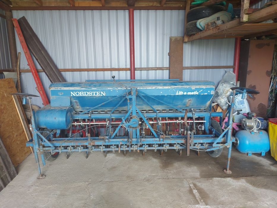 Semănătoare de paioase sup 21