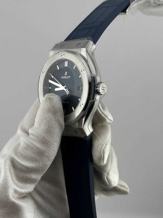 Наручные часы Hublot Classic Fussion