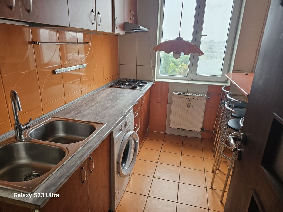 inchiriez ap 3 camere