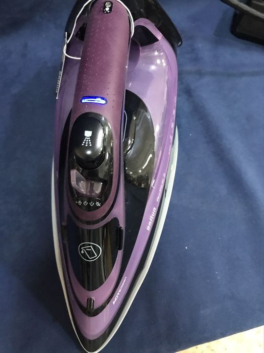 Парна ютия raun TexStyle 9 SI9661VI