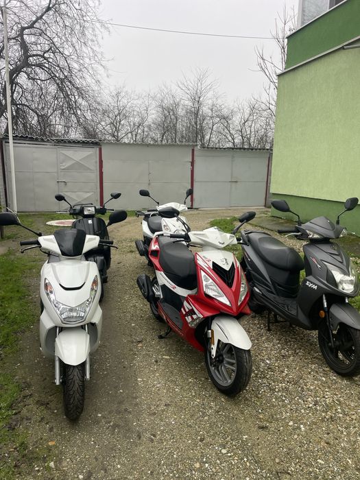 Inchiere scutere  Rent scooter
