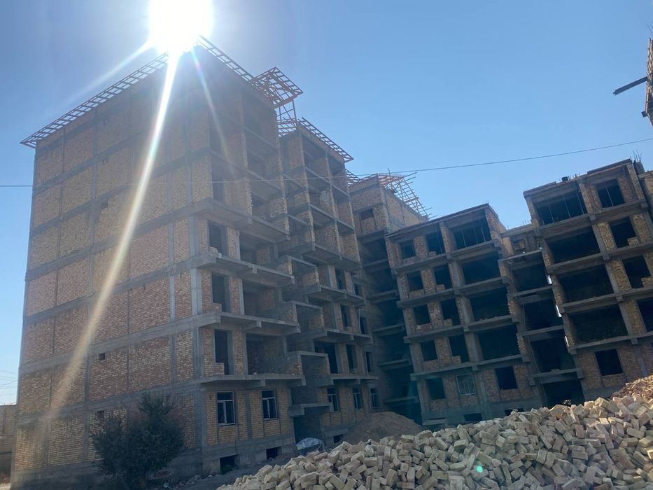 Квартира сотилади