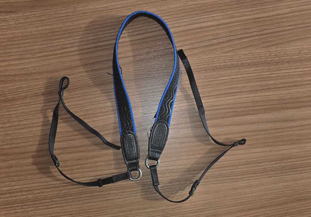 Curea umăr aparat foto - Think Tank camera strap blue V2.0