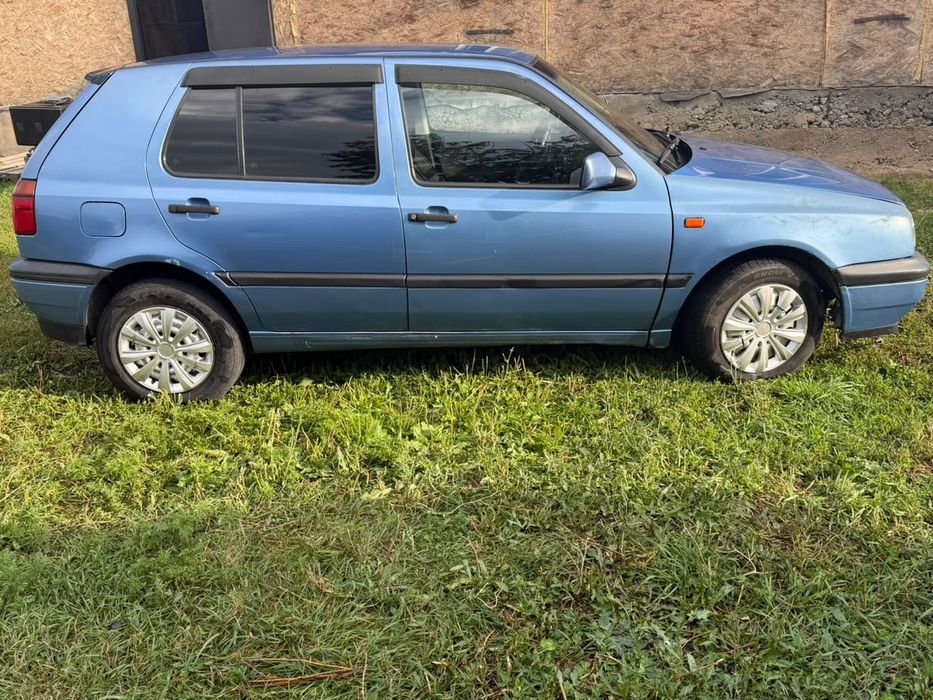 Продам гольф 3 автомат