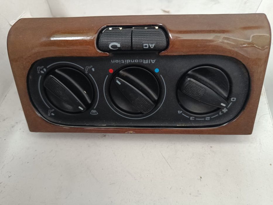 Авто запчасти  Ауди Мазда