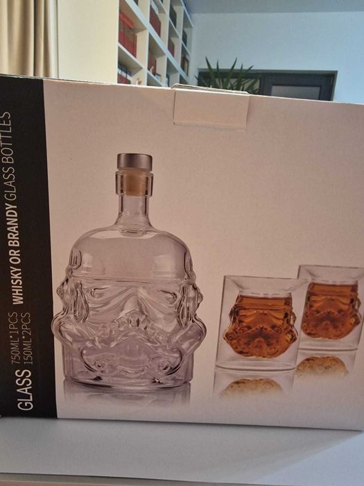 Set Decantor whisky Star Wars cadou inedit