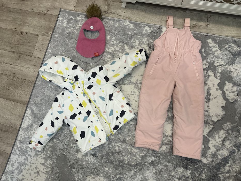 Продам комбинезон .