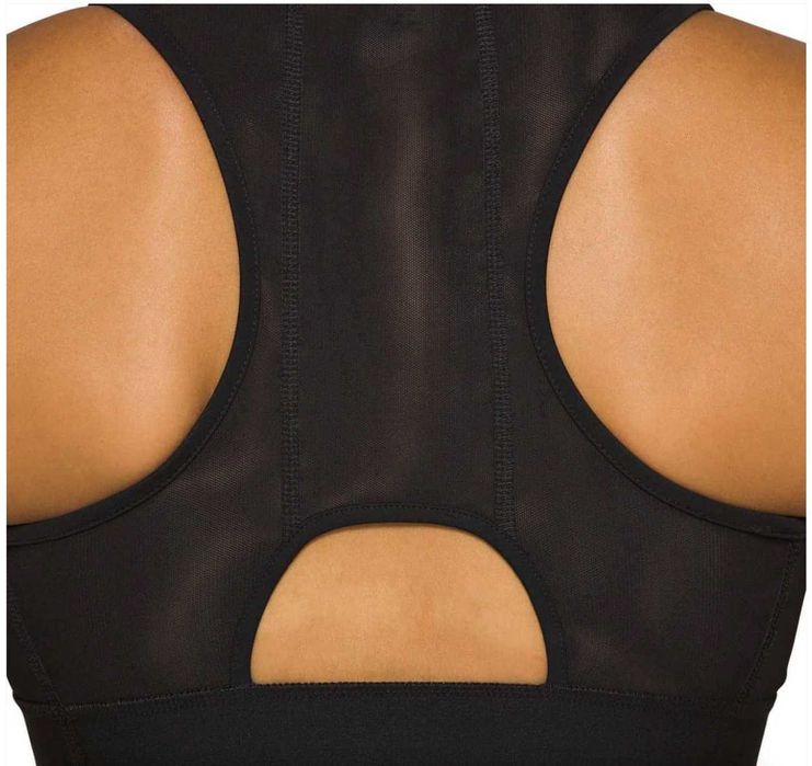 Bustiera Asics Performance neagra, XS, noua, cu etichete