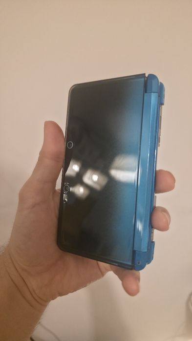 Nintendo 3DS,  Modat, 1500 jocuri, 20-în-1, gata de joacă + Online