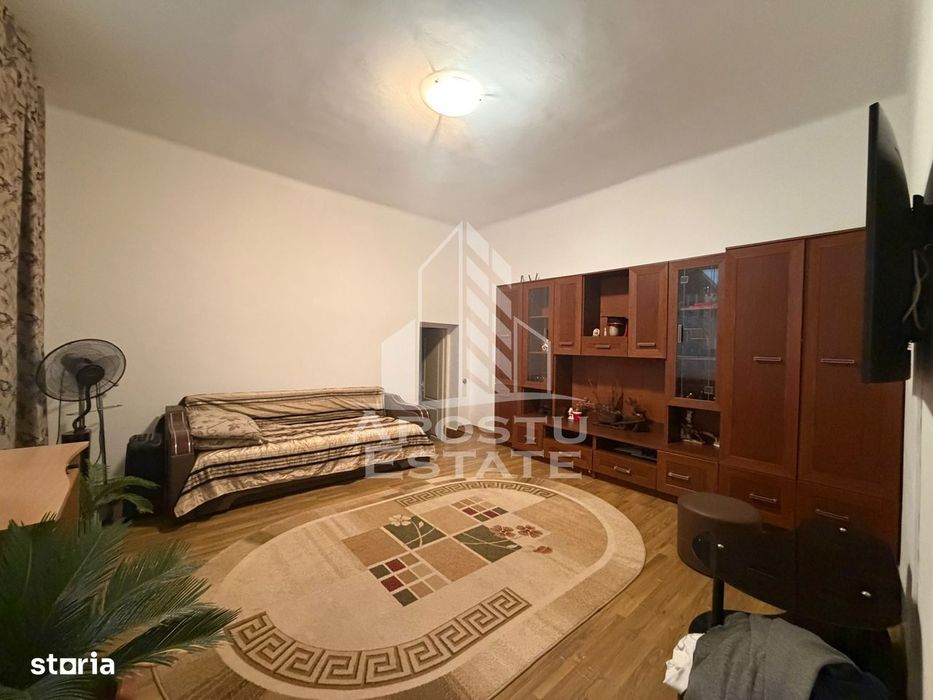 Apartament cu 2 camere, centrala proprie, teren 99 mp, zona Iosefin — fotografia 1