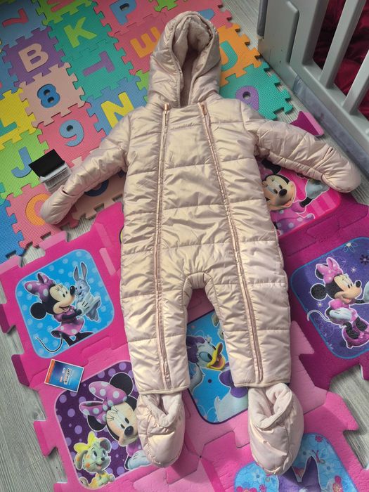 Combinezon nou  fetite marimea 81(18luni)