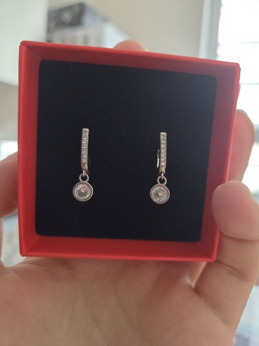 Продам серьги серебряные